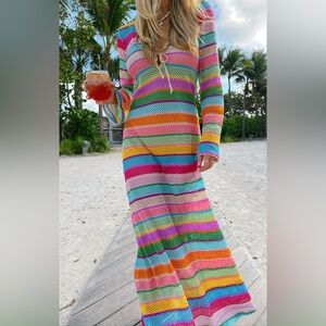 Show Me Your MuMu Vacay Cover up Size M NWOT/D